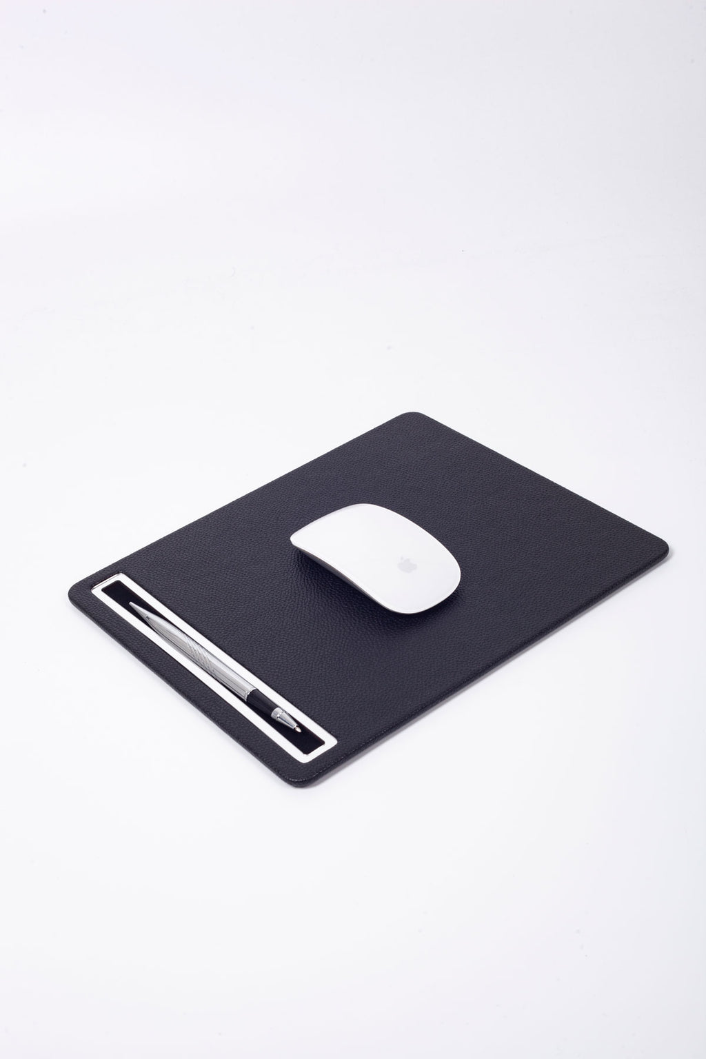 Leather Mousepad Black Chrome Detailed