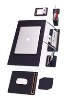 طقم مكتب كابريلا الجلدي، 6 قطع، مكتب مع لوحة اسم.