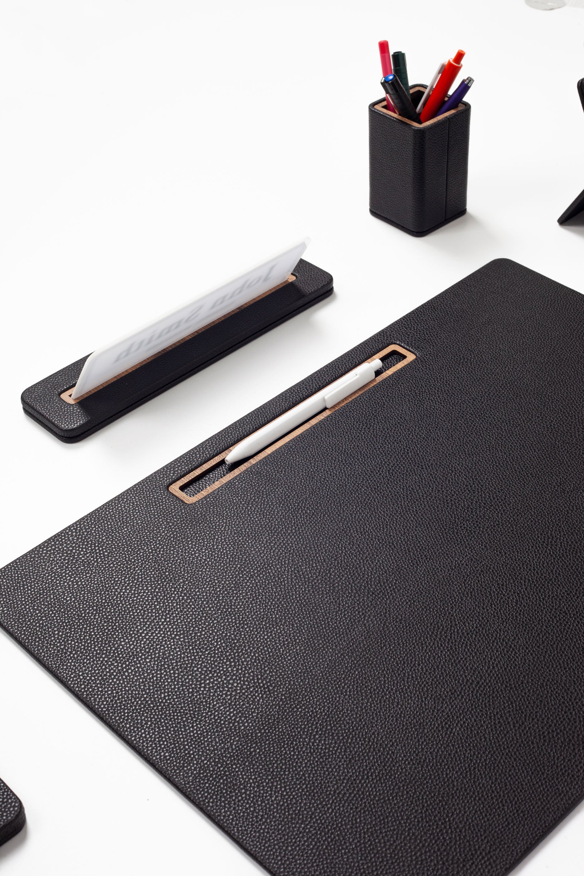 Alya Horizontal Slatted Leather Desk Set Black 6 Pcs