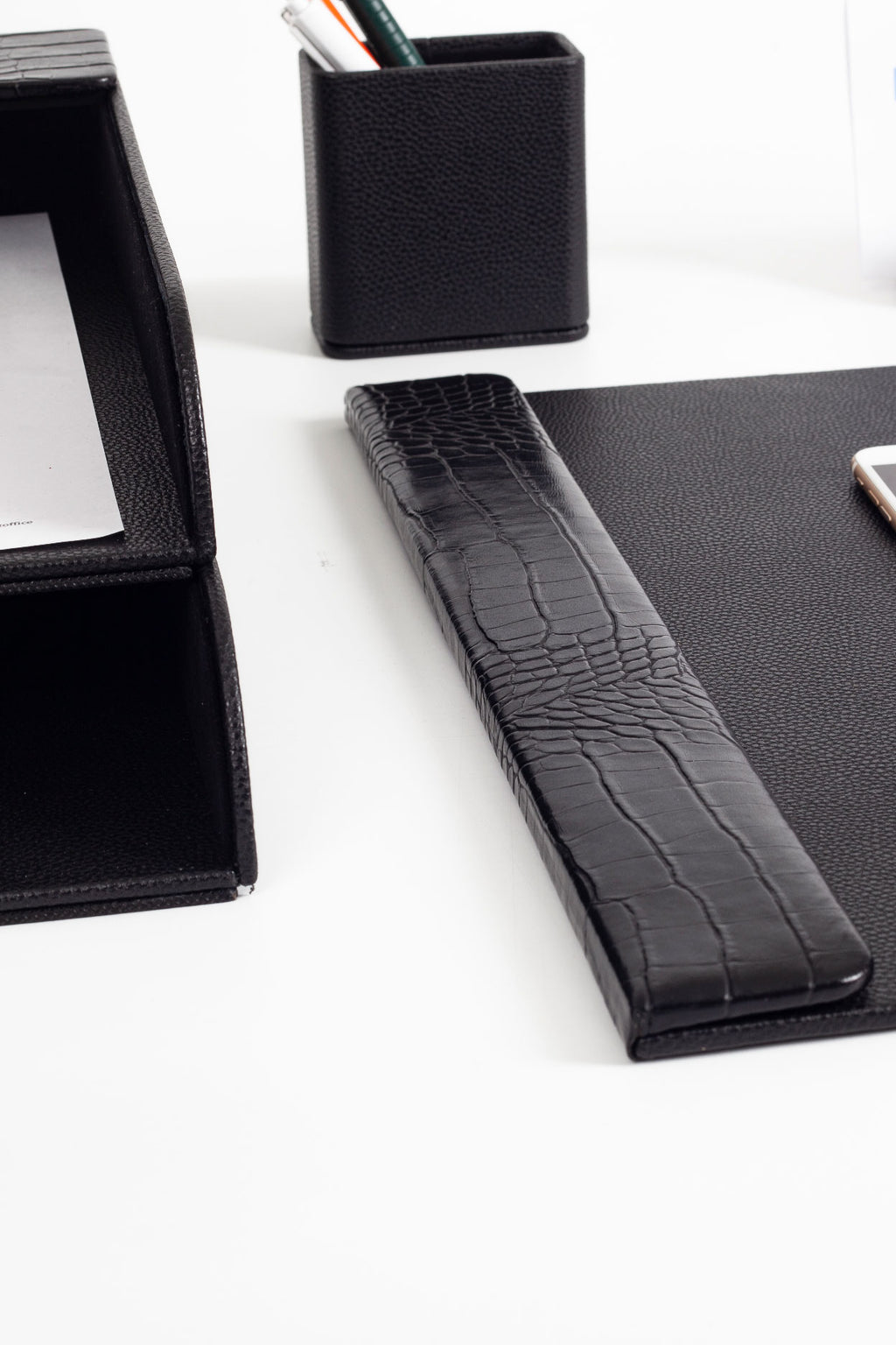 Loft Leather Desk Set Black 7 Pieces Vertical Coroco Detailed