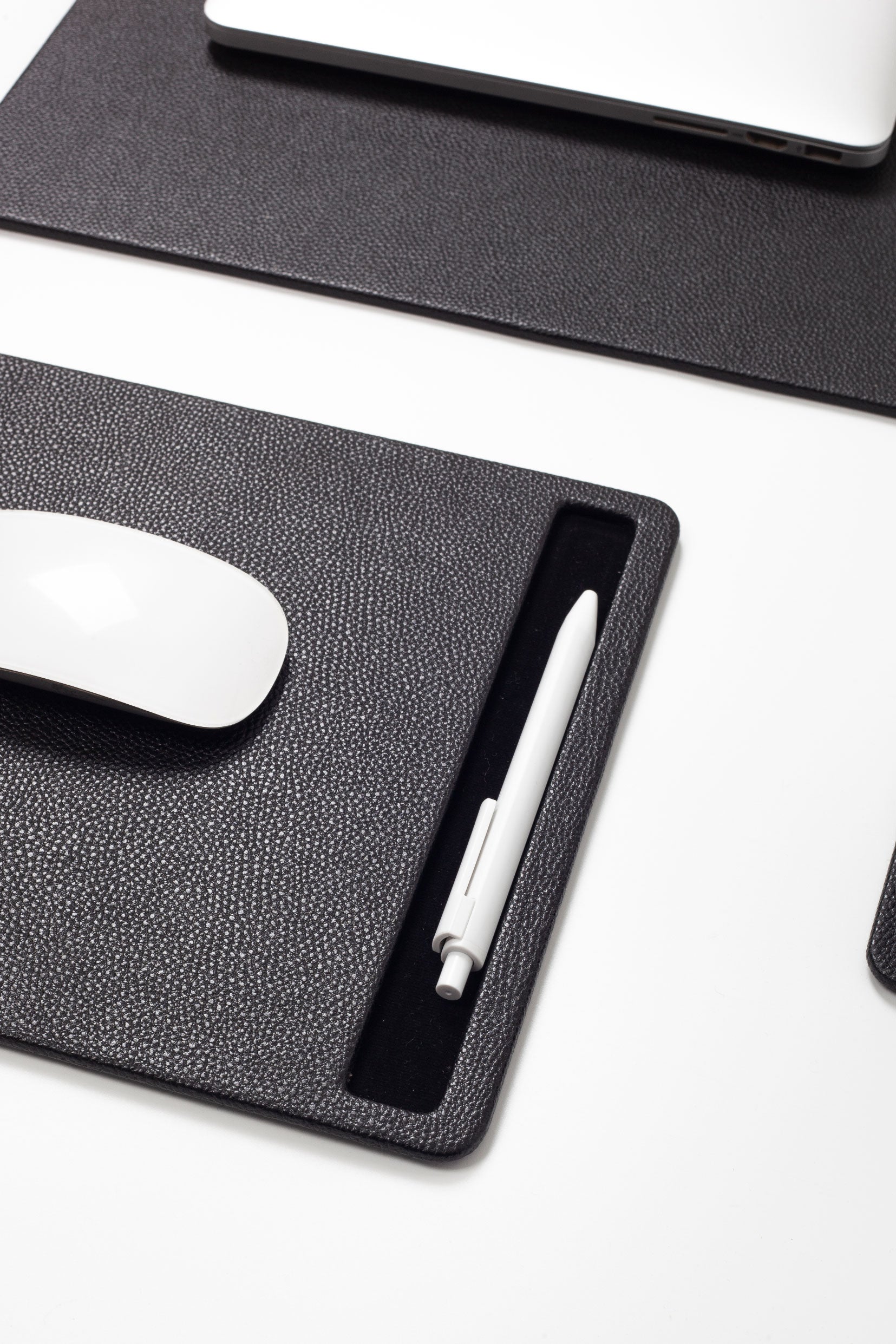 Oslo Leather Desk Set Black 10 Pieces