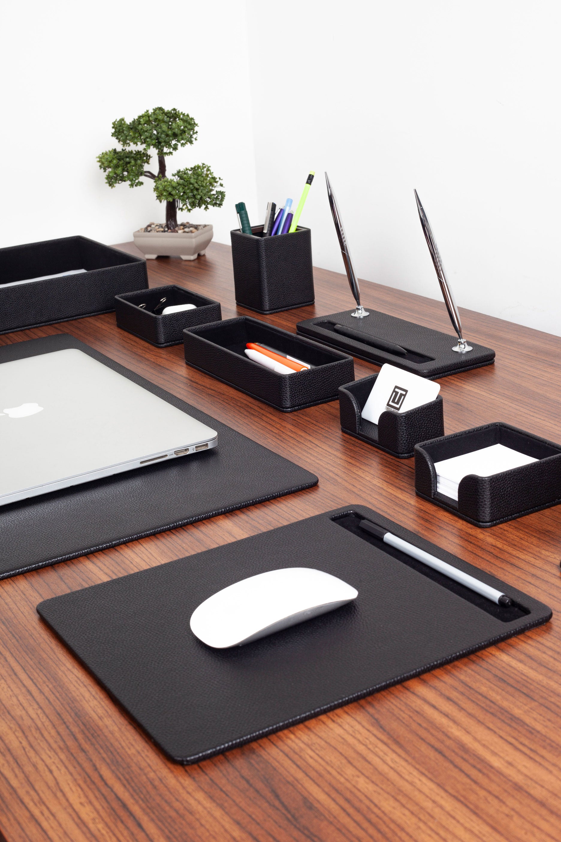 Roma Edge Leather Desk Set Black 10 Pcs