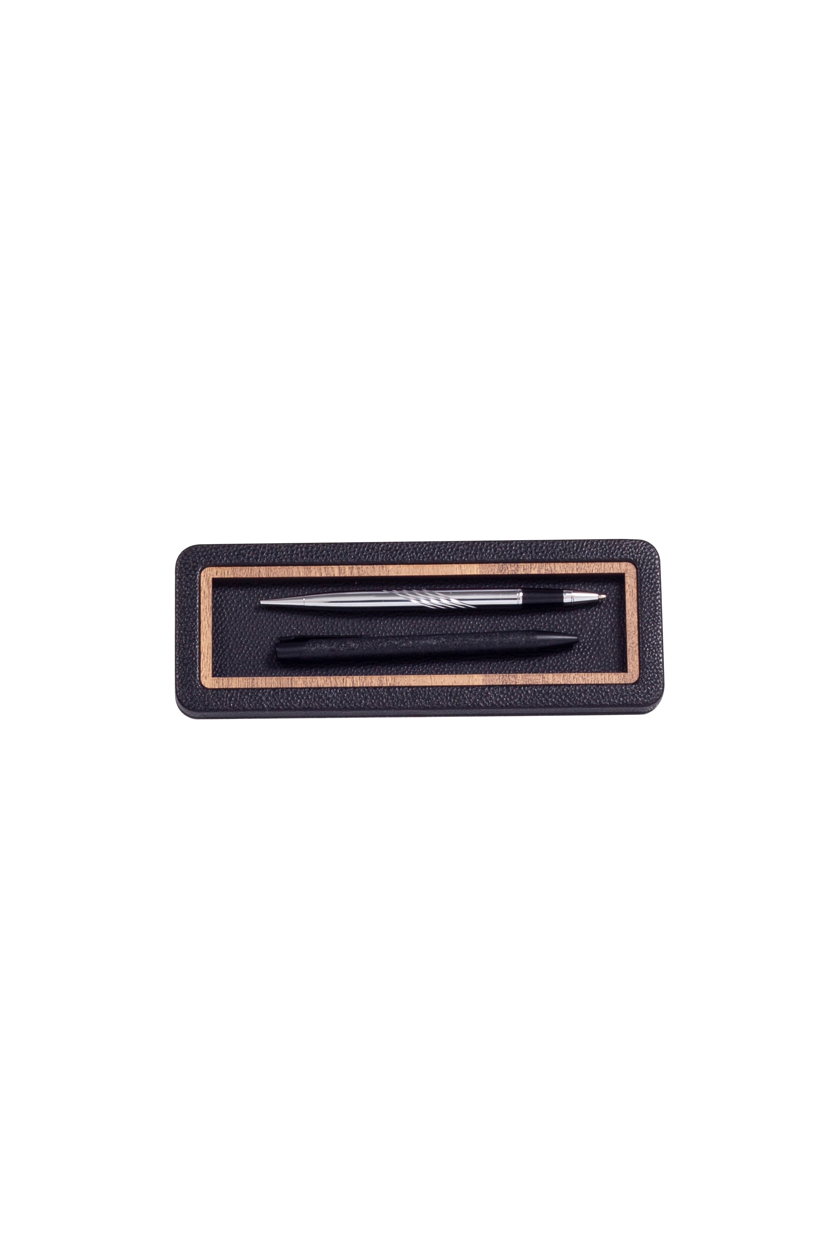 Desktop Leather Wood Detailed Horizontal Pen Holder